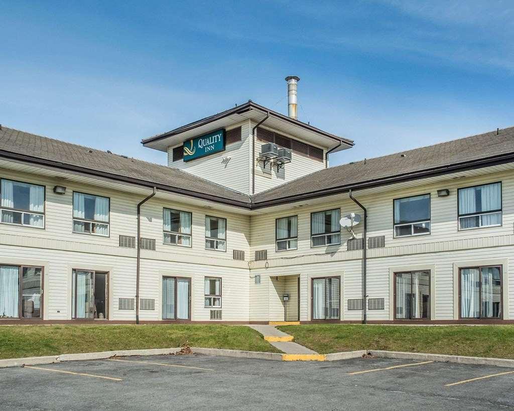 Days Inn By Wyndham Barrie Kültér fotó