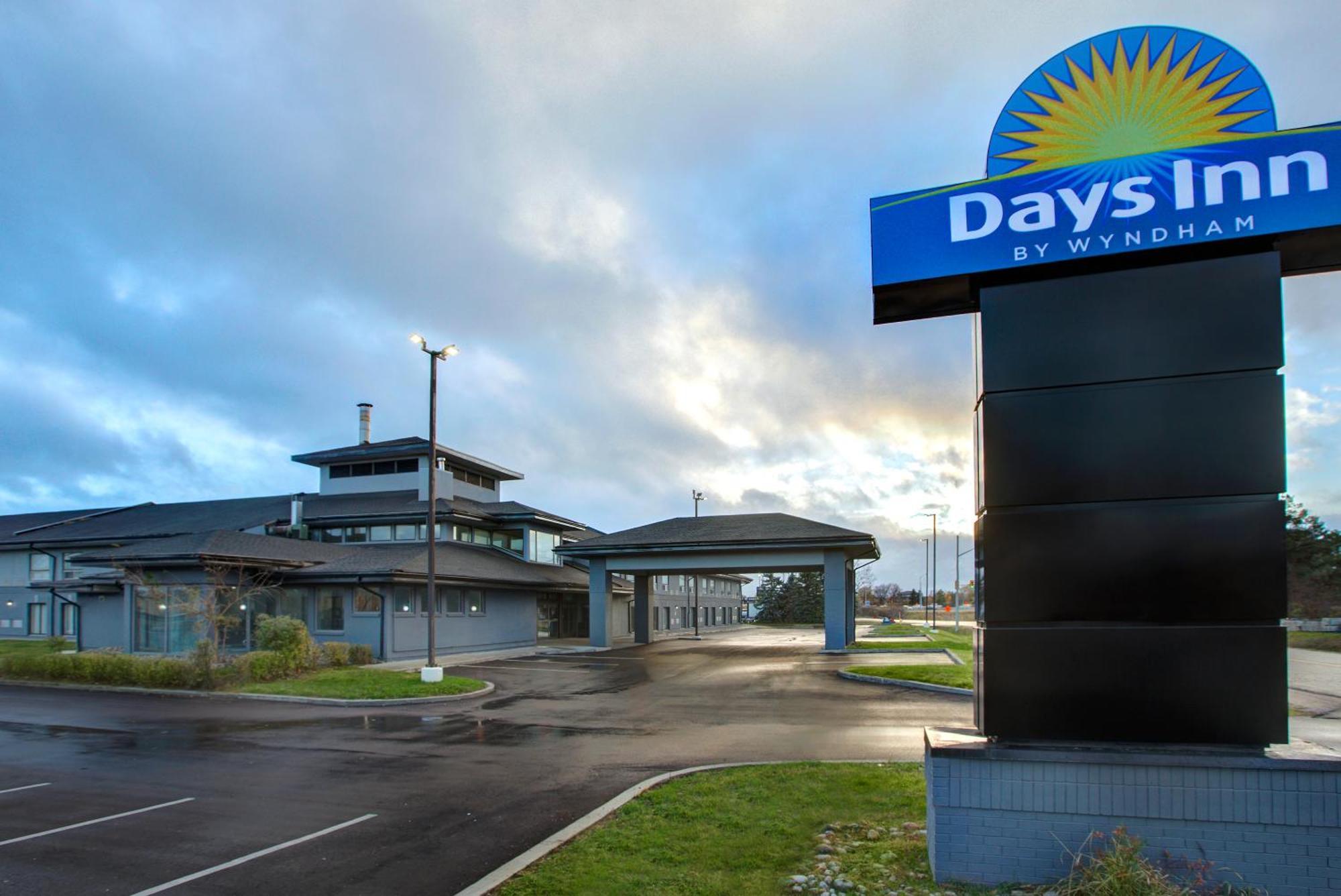Days Inn By Wyndham Barrie Kültér fotó